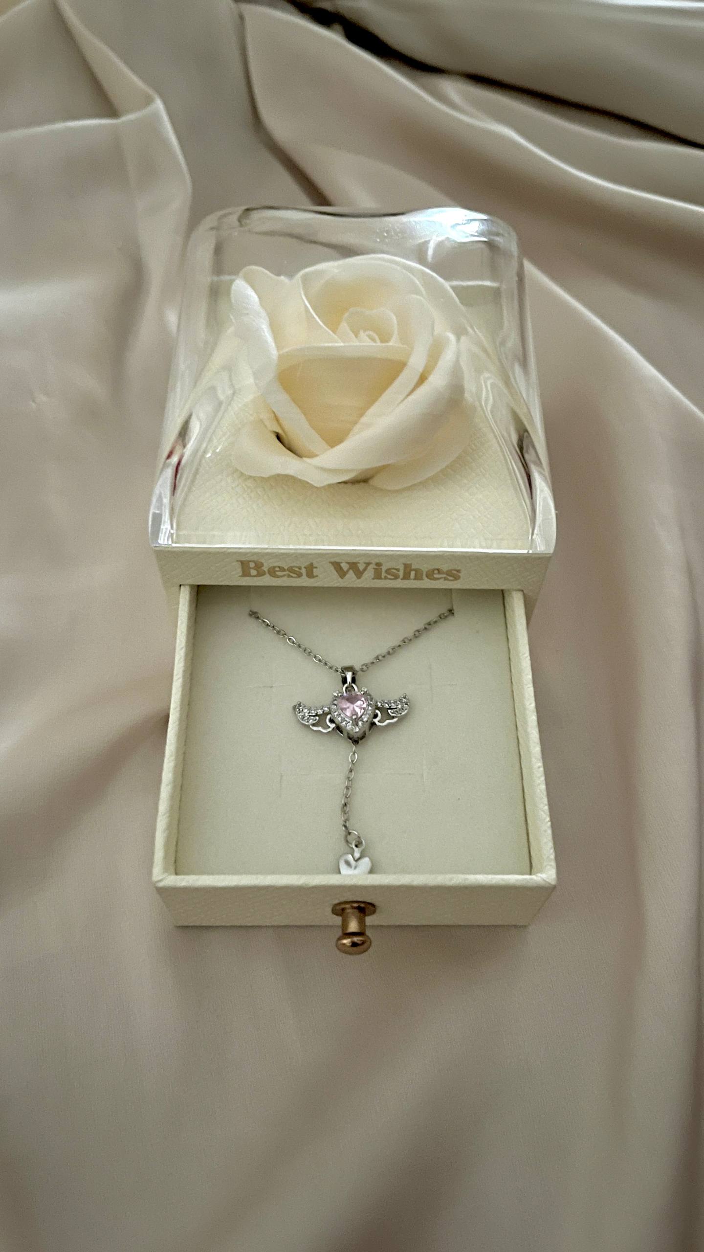 Collier Cœur & Ailes Dorées – Cadeau Romantique